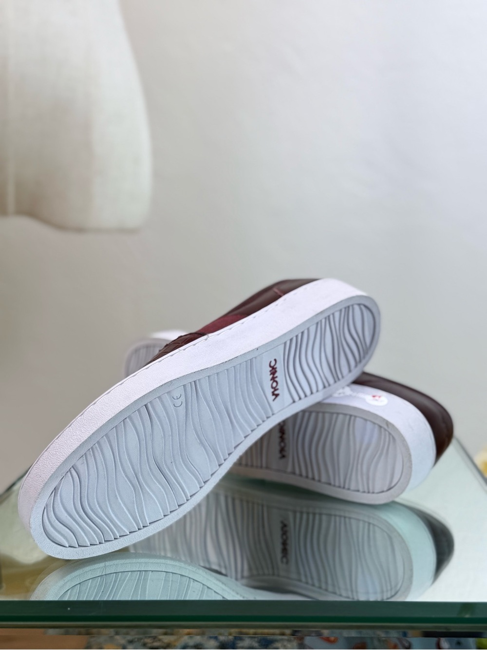 Vionic Dark Wine Croc Leather Sneakers/Dark Academia Polished Preppy Chic/8.5 - Picture 7 of 9